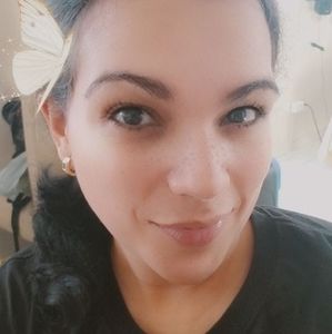 Meet your Posher, Ingrid